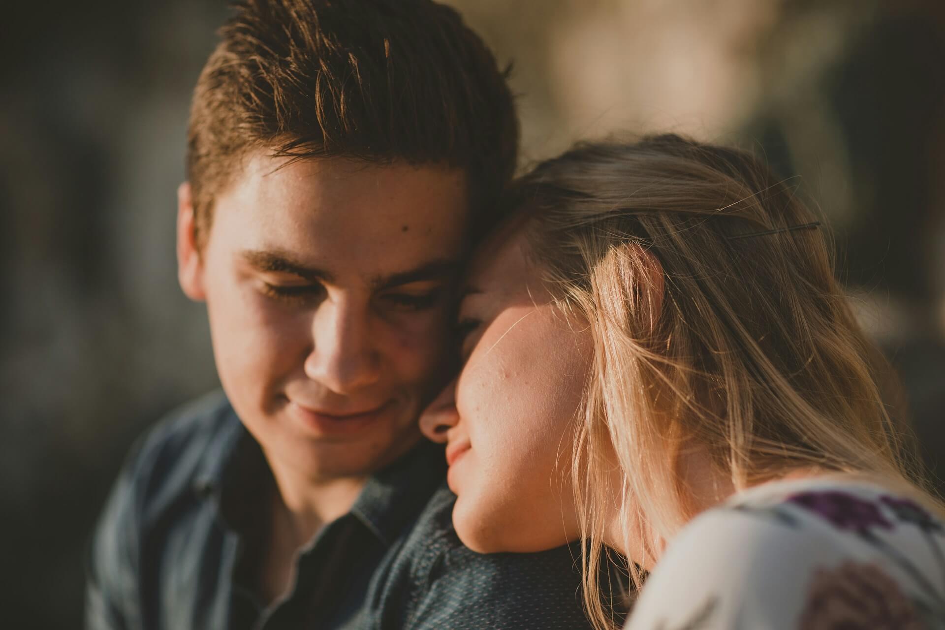 The 4 Attachment Styles (And Which One Is Sabotaging Your Relationships)